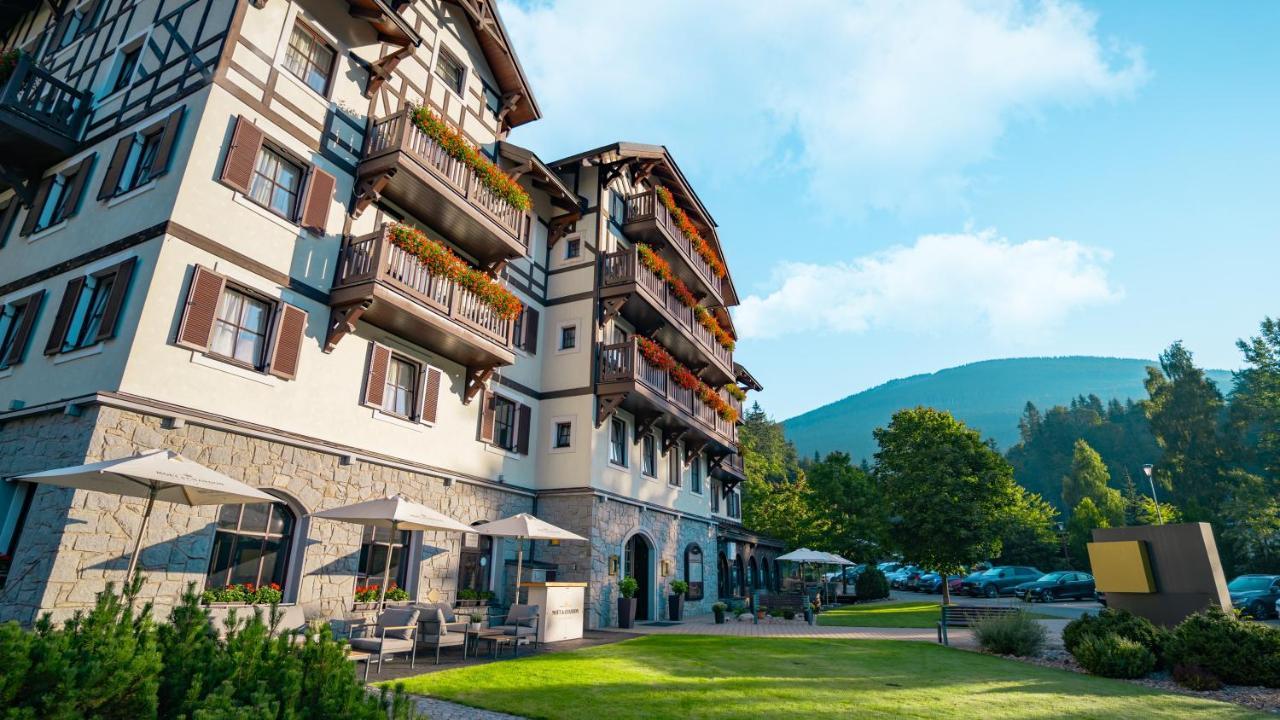 Savoy Hotel Spindleruv Mlyn Exterior photo